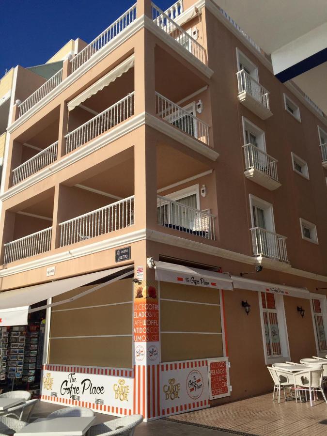 Regata Apartamentos Puerto De Naos Exteriör bild